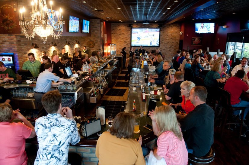 Featured image for post: Watch Football at Crooked Pint