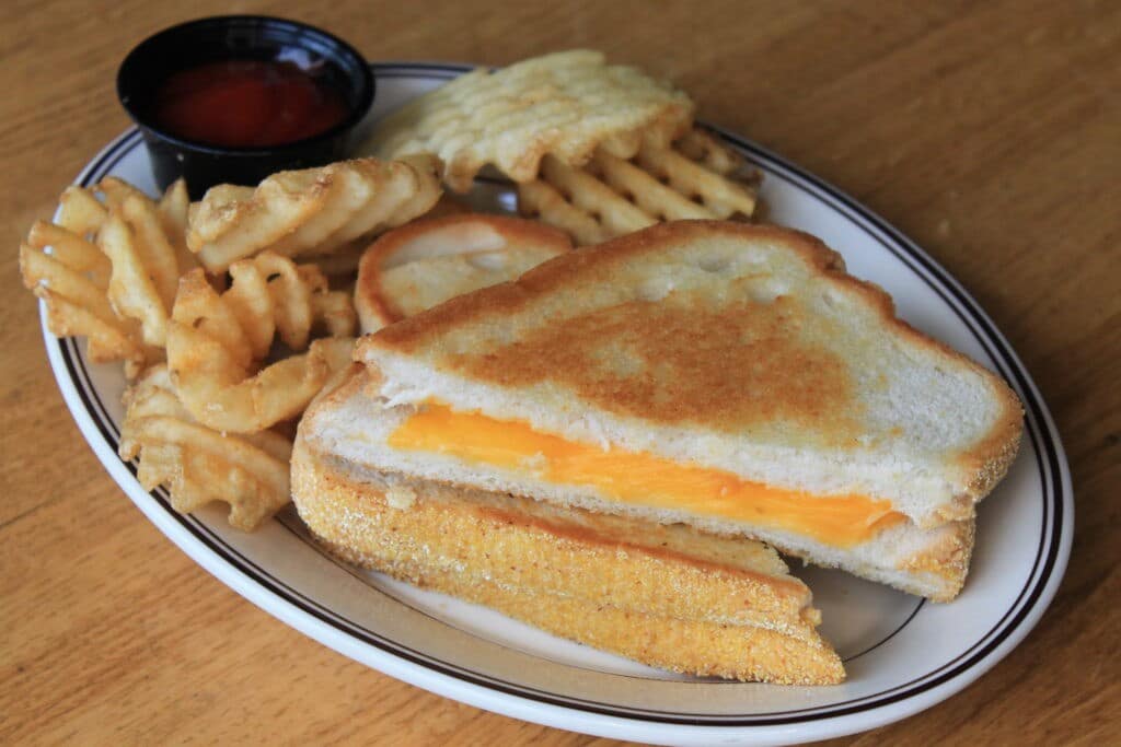 Kids Grilled Cheese (5)